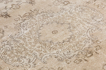 Vintage Rug,  6'9 x 10'0 feet / 211 x 305 cm