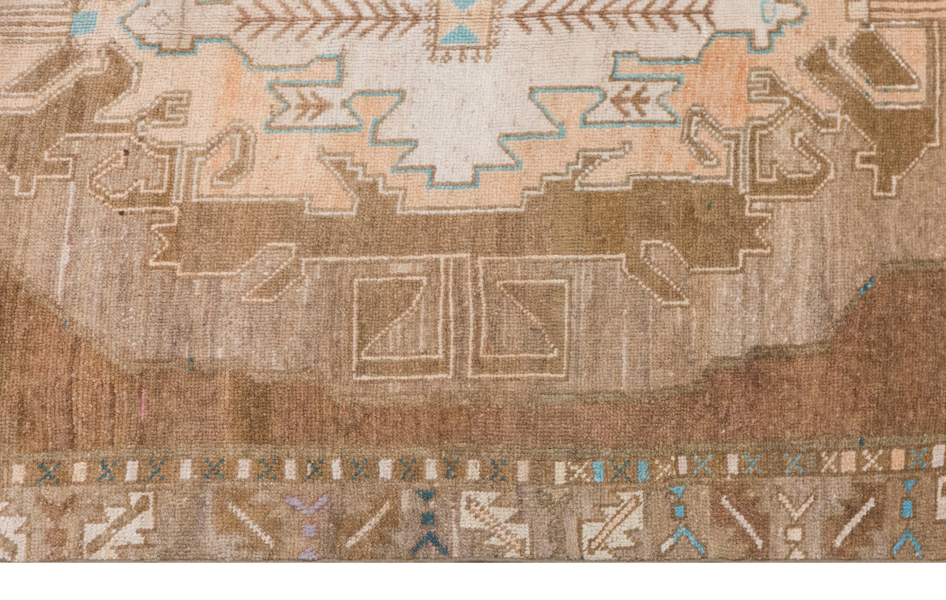 Vintage Rug, 170 x 345 cm (5.6 x 11.3 ft)