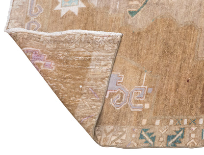 Vintage Rug, 170 x 345 cm (5.6 x 11.3 ft)