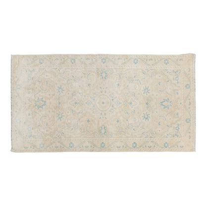 Vintage Rug, 2'1 x 4'1 feet / 63x 122 cm