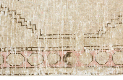 Vintage Rug, 2'4 x 3'11 feet / 70 x 120 cm