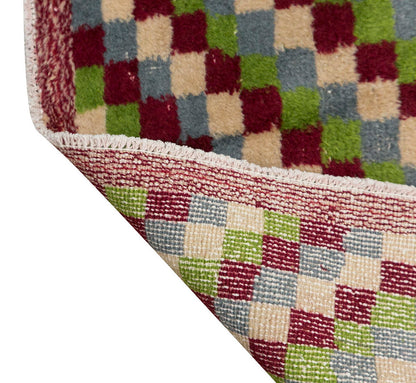 Vintage Rug, 2'8 x 3'8 feet / 82 x 113 cm