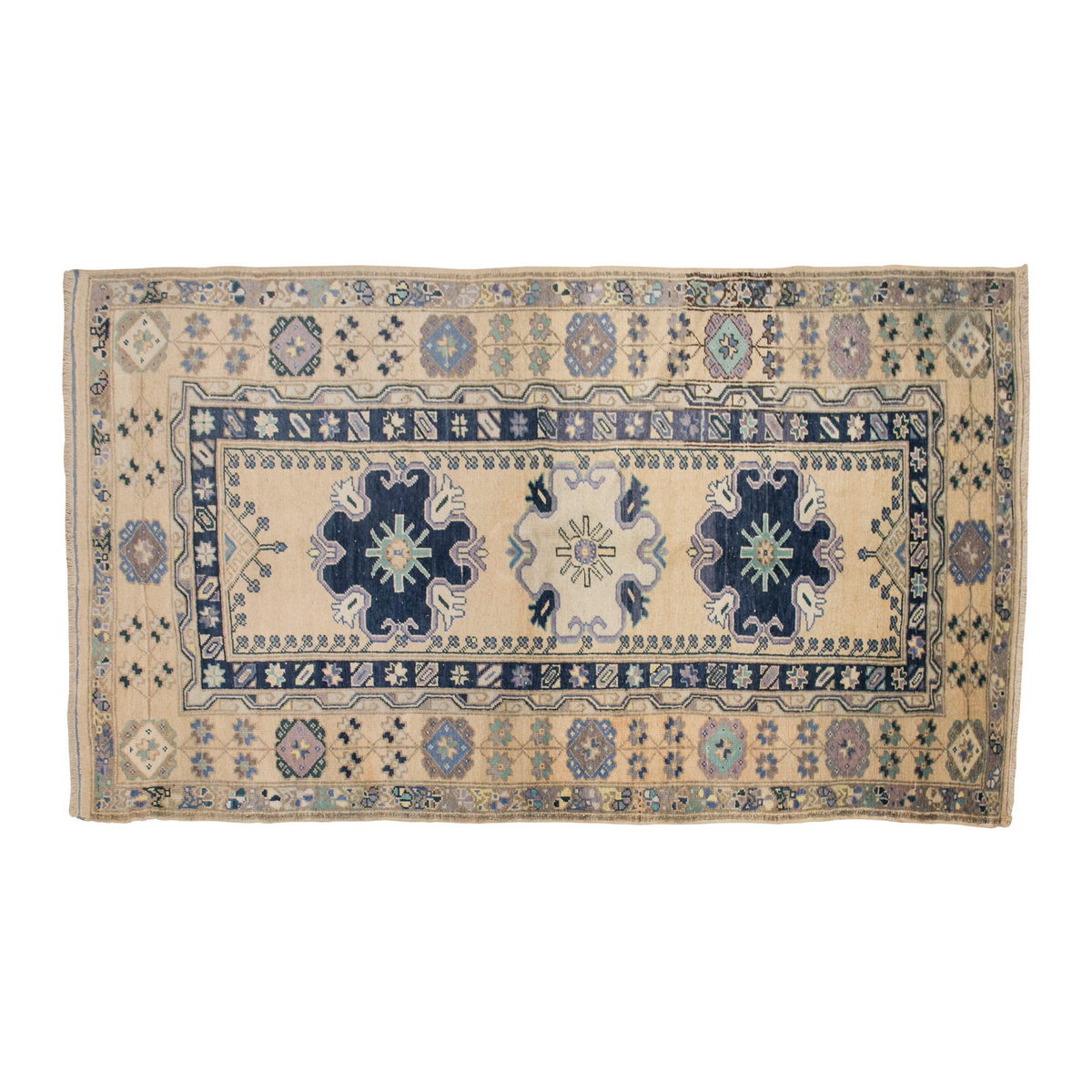 Vintage Rug, 4'3 x 8'4 feet / 132 x 253 cm