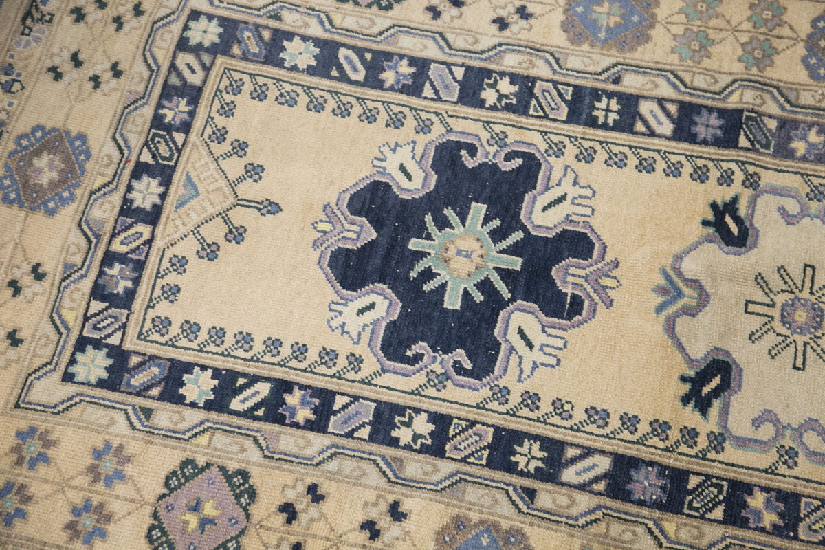Vintage Rug, 4'3 x 8'4 feet / 132 x 253 cm