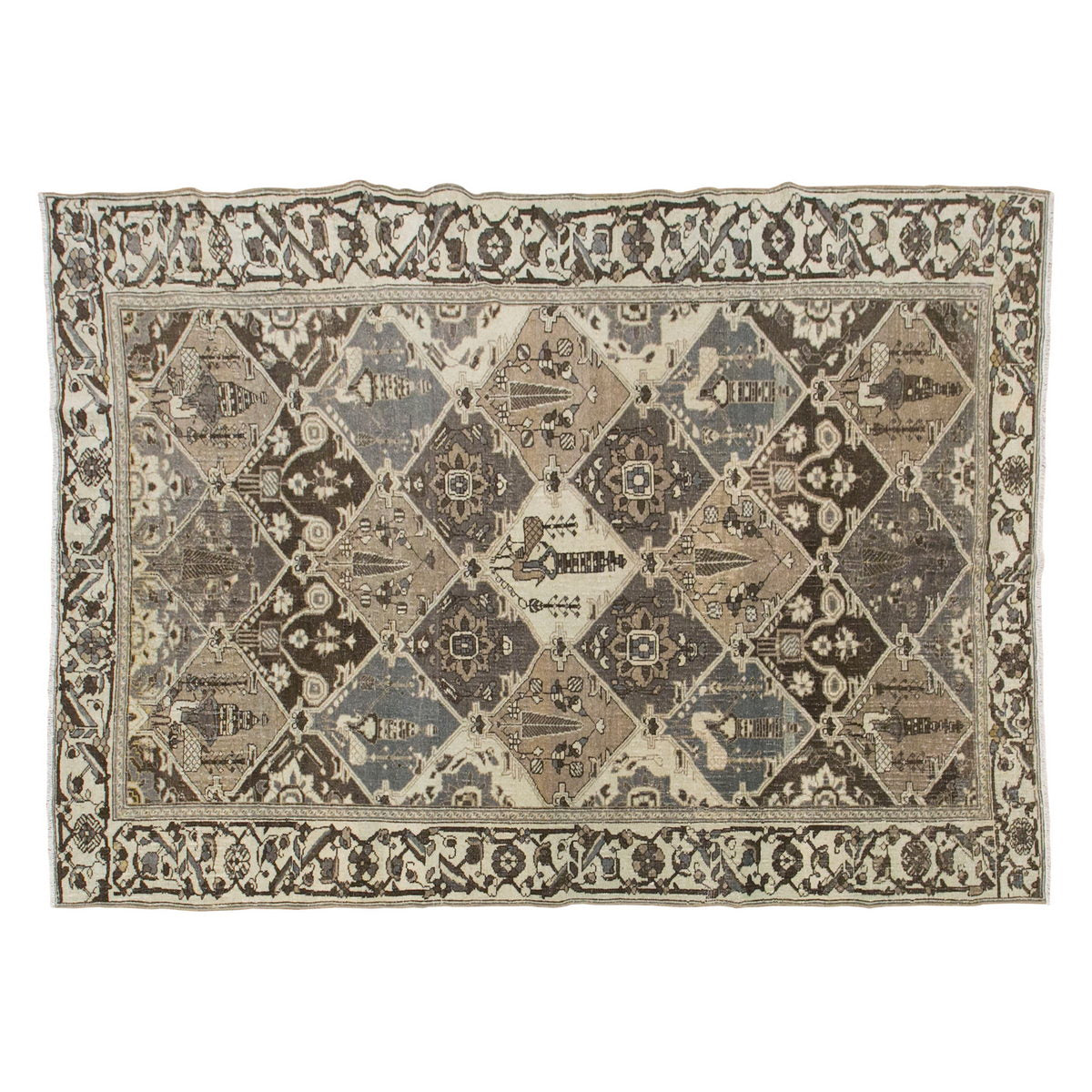 Vintage Rug, 5'6 x 7'5 feet / 167 x 225 cm