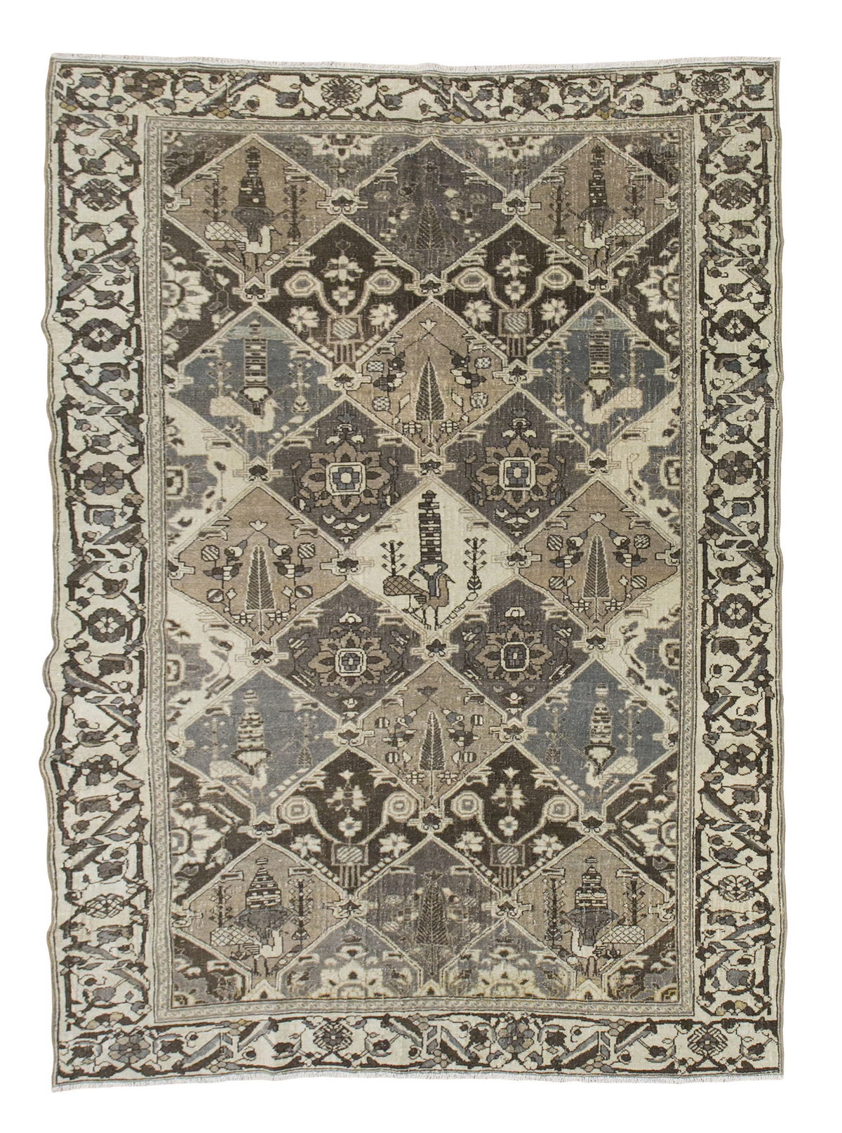 Vintage Rug, 5'6 x 7'5 feet / 167 x 225 cm