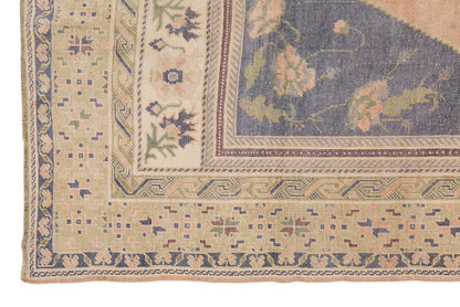 Vintage Rug, 5'9 x 10'7 feet / 175 x 322 cm