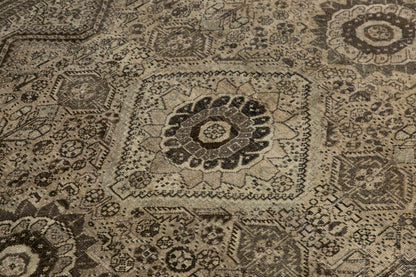 Vintage Rug, 6'8 x 10 feet / 208 x 305 cm