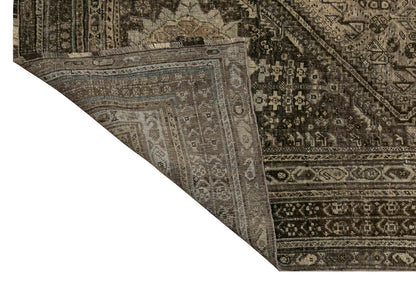 Vintage Rug, 6'8 x 10 feet / 208 x 305 cm