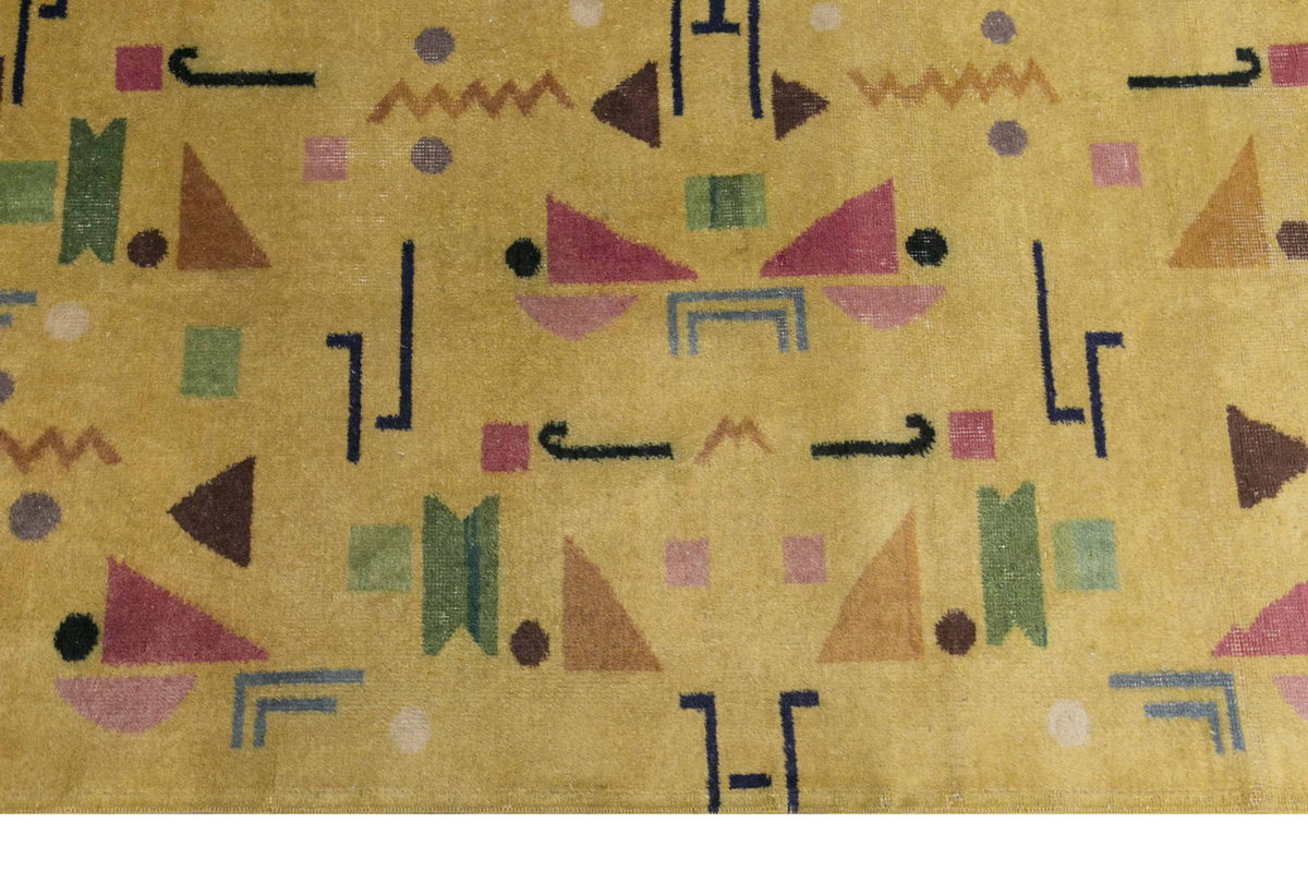 Vintage Rug, 7'2 x 10'1 feet / 220 x 310 cm