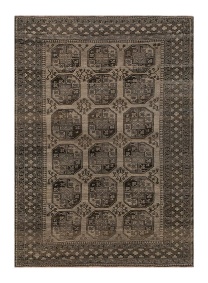 Vintage Rug, 8'3 x 10'2 feet / 252 x 310 cm