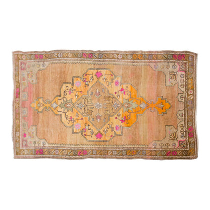 Vintage Rug, Area Rug, 4'4 x 8' feet / 136 x 245 cm