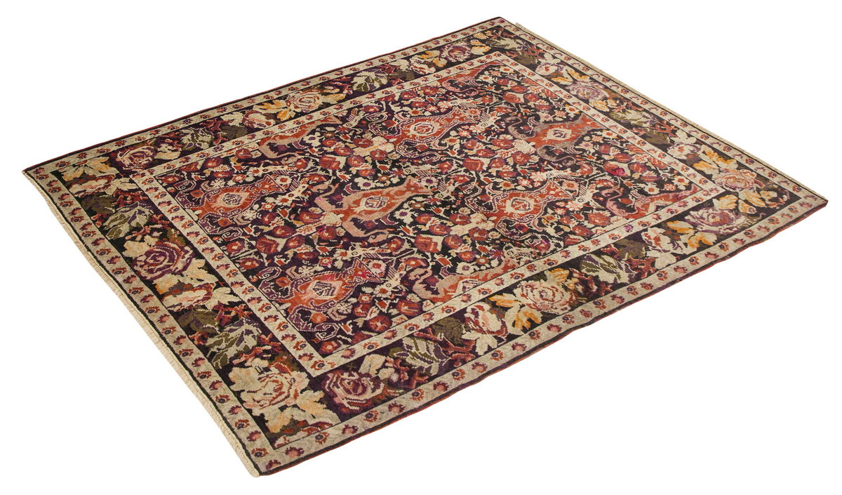 Vintage Rug, Area Rug, 5'2 x 6'7 feet / 155 x 197 cm