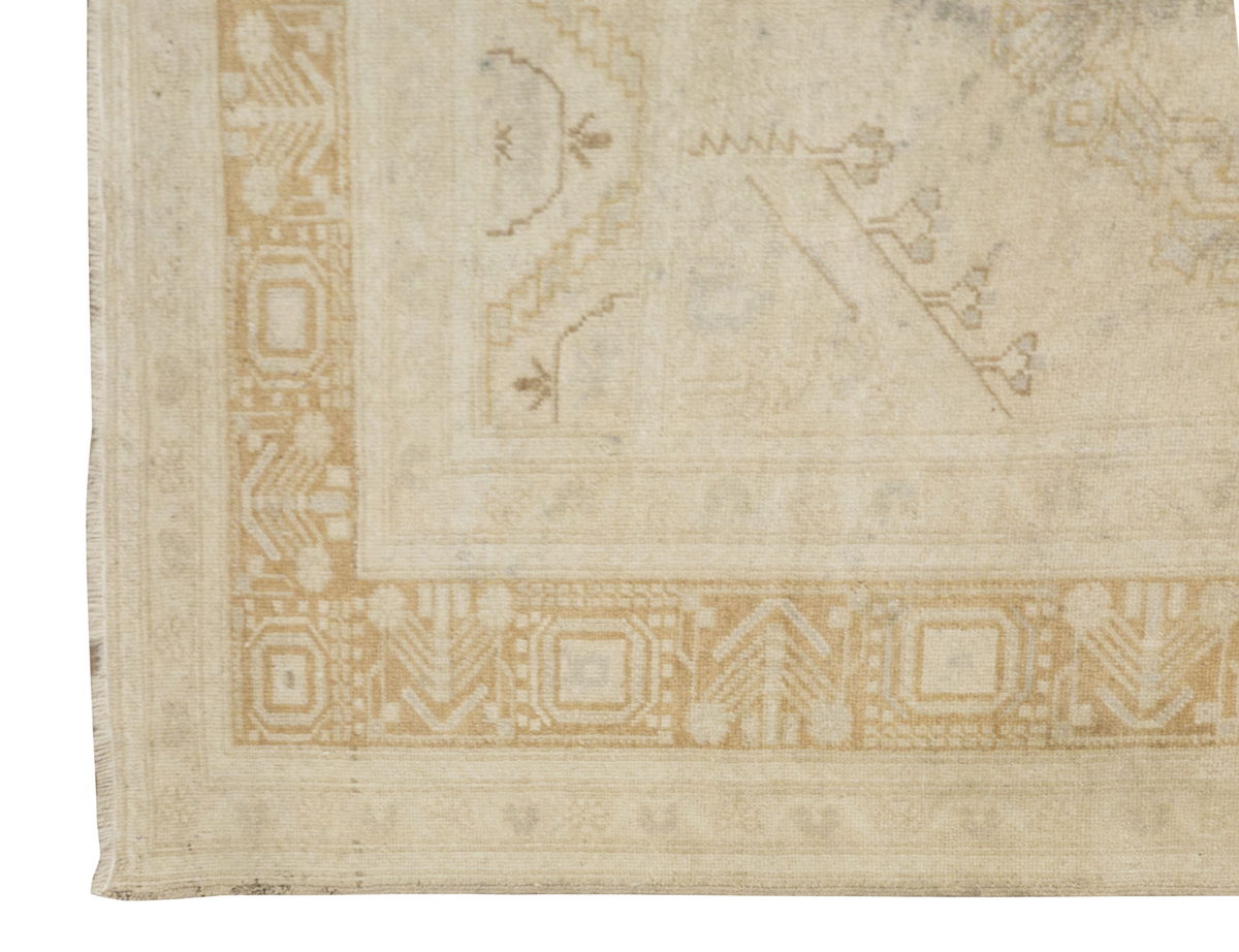Vintage Rug, Area Rug, 5'6 x 10'4 feet / 168 x 314 cm