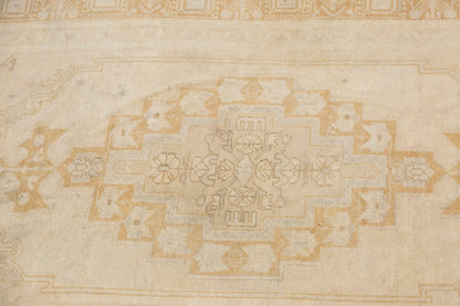 Vintage Rug, Area Rug, 5'6 x 10'4 feet / 168 x 314 cm