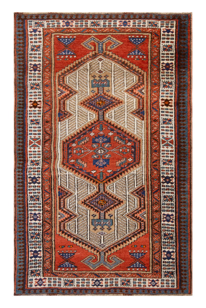 Vintage Rug, Area Rug 3'1 x 5'5 feet / 95 x 165 cm