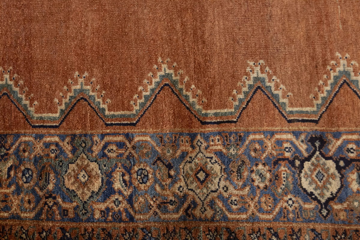 Vintage Rug, Area Rug 4'4 x 6'5 feet / 132 x 195 cm