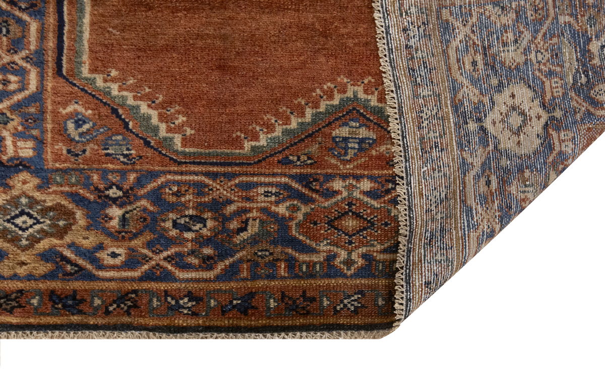 Vintage Rug, Area Rug 4'4 x 6'5 feet / 132 x 195 cm