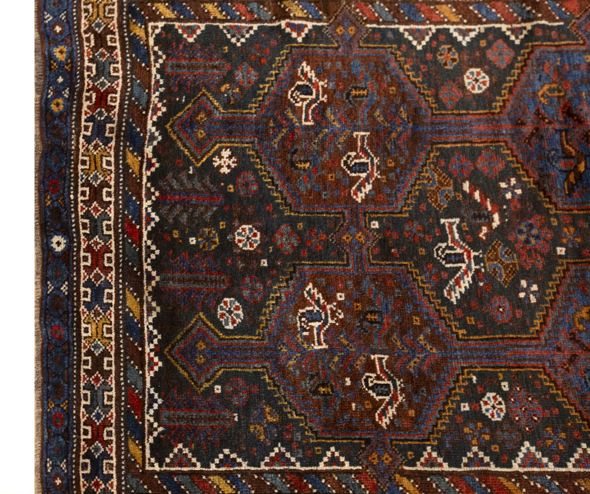Vintage Rug, Area Rug 4 x 6 feet / 118 x 182 cm