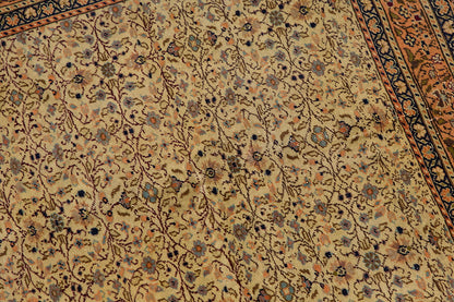 Vintage Rug 3'11" x 5'7" feet 120 x 170 cm