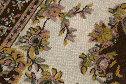Vintage Rug 3'11" x 7'1" feet 120 x 216 cm