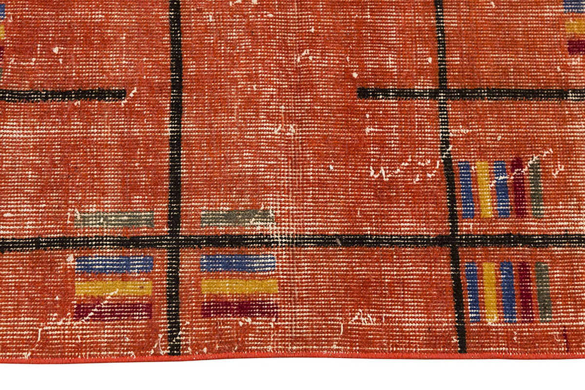 Vintage Rug 3'5" x 3'11" feet 103 x 120 cm
