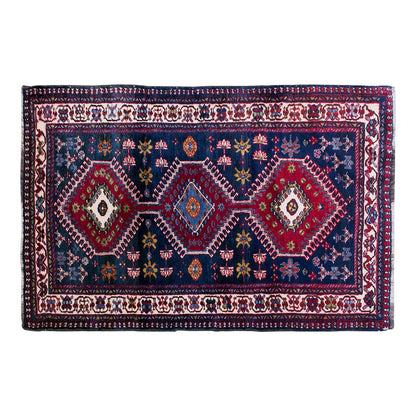 Vintage Rug 3'6" x 5'9" feet 106 x 175 cm