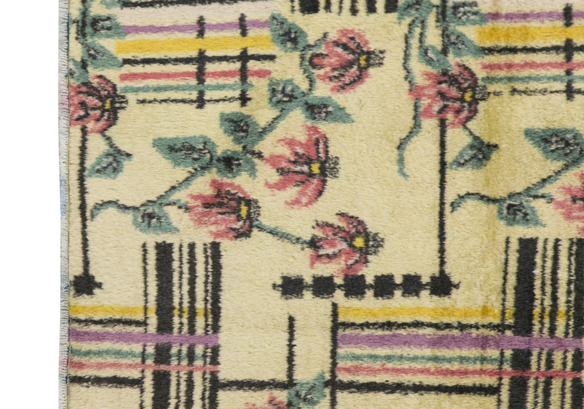 Vintage Rug 3'6" x 6'7" feet 107 x 200 cm