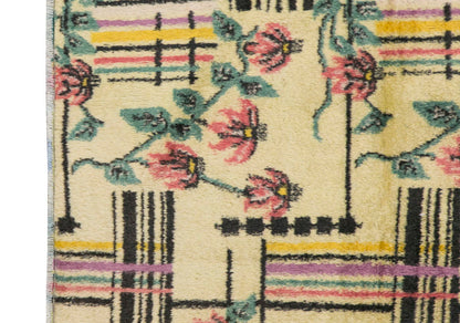 Vintage Rug 3'6" x 6'7" feet 107 x 200 cm