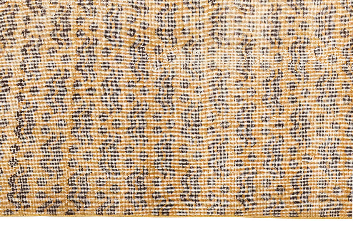 Vintage Rug 3'8" x 6'2" feet 113 x 187 cm