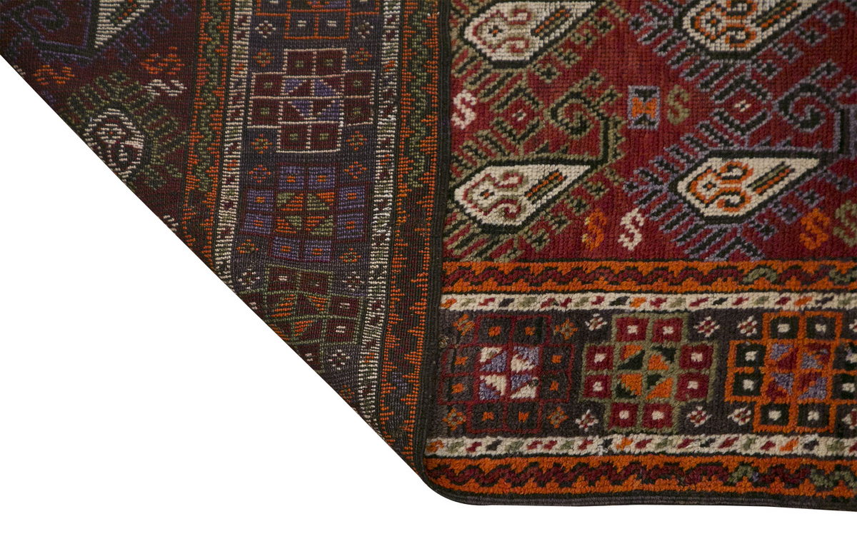 Vintage Rug 3'8" x 6'7" feet 113 x 201 cm