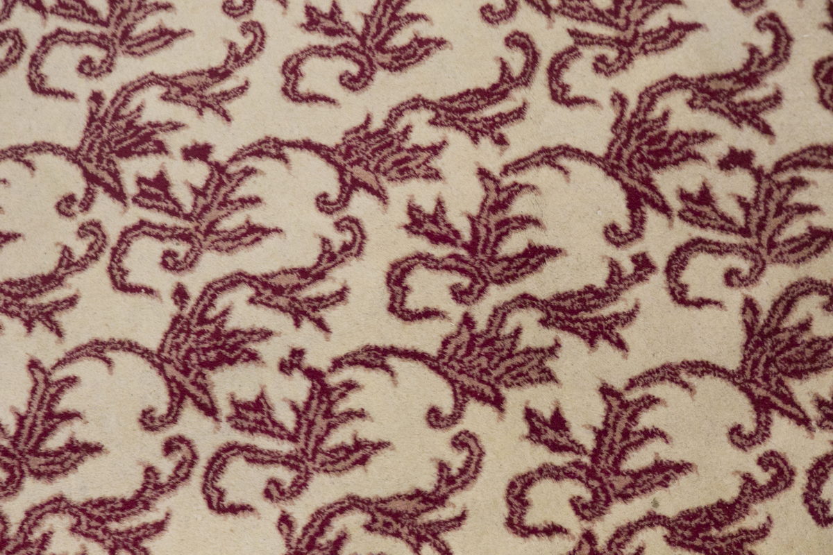 Vintage Rug 4" x 7" feet 120 x 212 cm