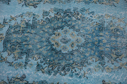 Vintage Rug 4' x 6'11" feet 121 x 212 cm