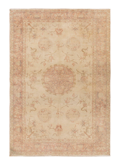 Vintage Rug 4' x 6'6" feet 121 x 200 cm