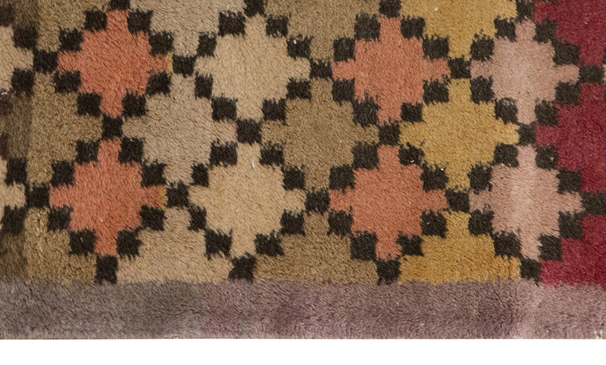 Vintage Rug 4'2" x 7'8" feet 126 x 234 cm