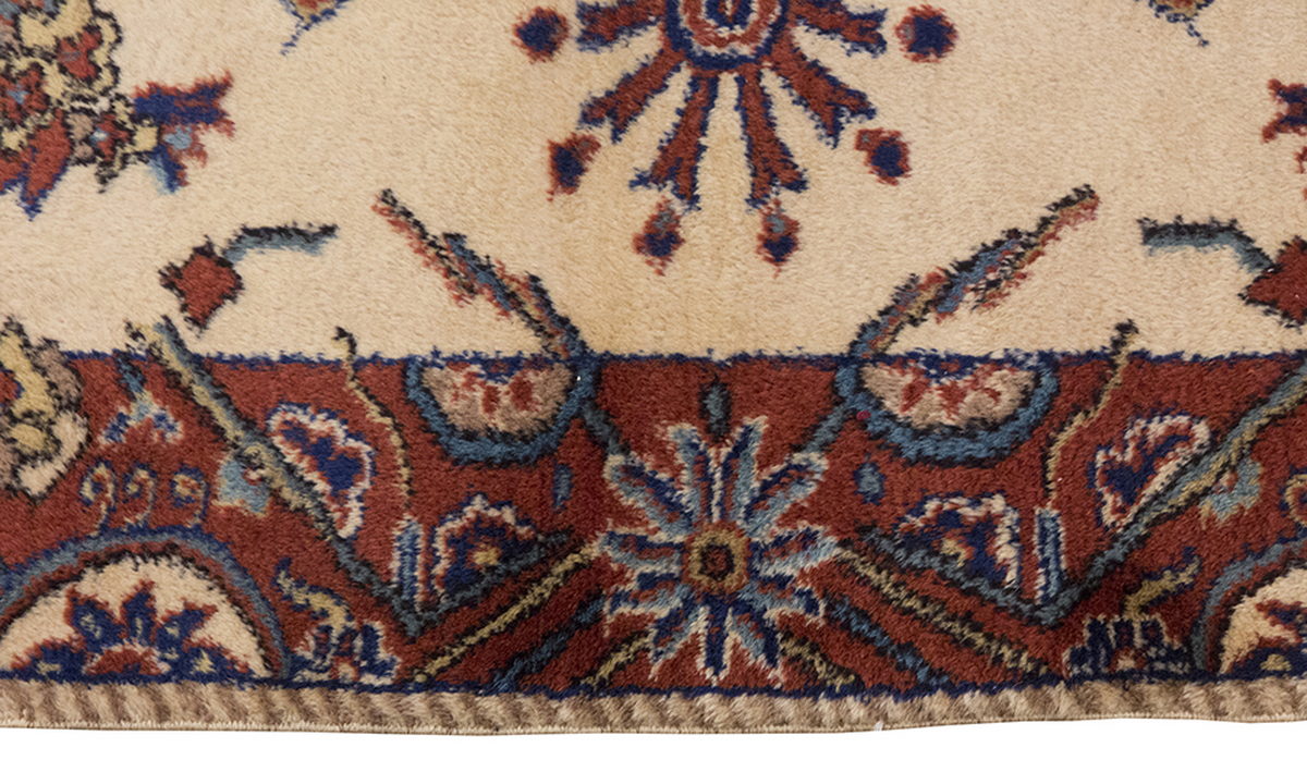 Vintage Rug 4'2" x 7 feet 126 x 214 cm