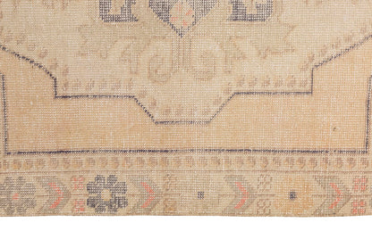 Vintage Rug 4'3" x 6'9" feet 130 x 206 cm