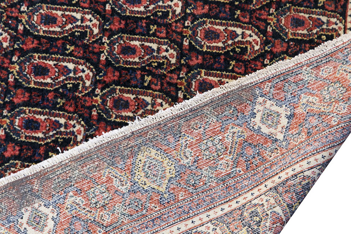 Vintage Rug 4'4" x 6'6" feet 132 x 197 cm