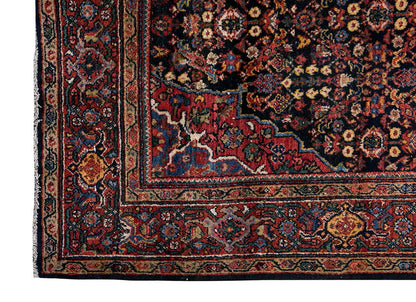 Vintage Rug 4'6" x 7' feet 136 x 214 cm