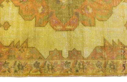 Vintage Rug 4'6" x 7' feet 138 x 214 cm
