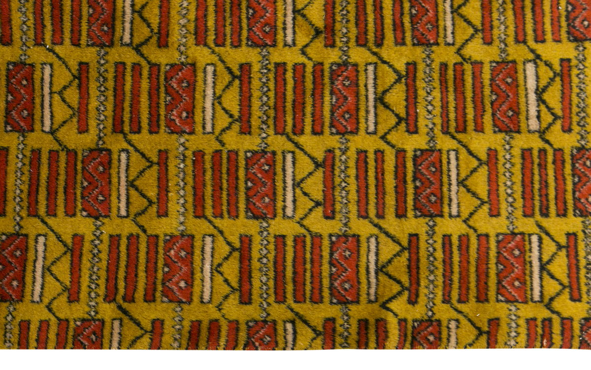 Vintage Rug 5'2" x 9" feet 157 x 272 cm
