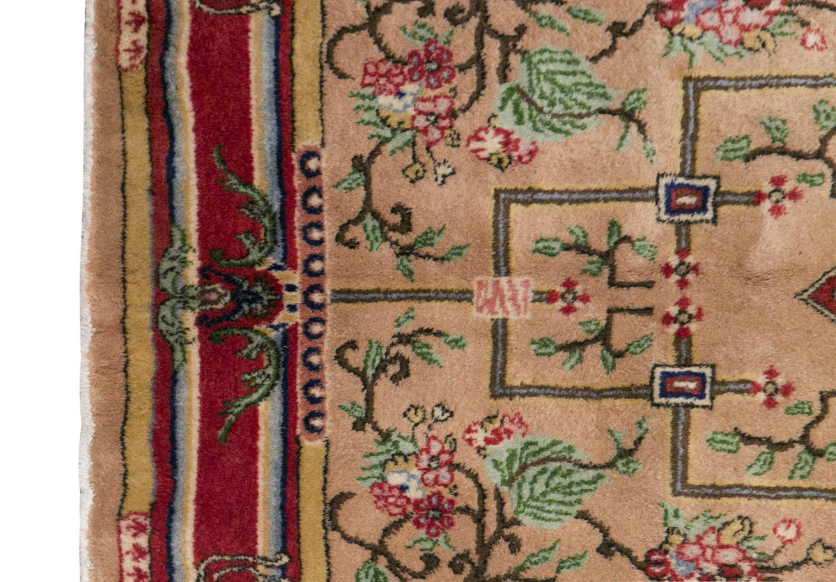 Vintage Rug 5'5" x 8'6" feet 165 x 260 cm