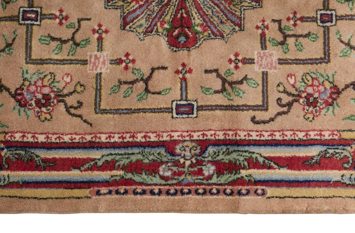 Vintage Rug 5'5" x 8'6" feet 165 x 260 cm