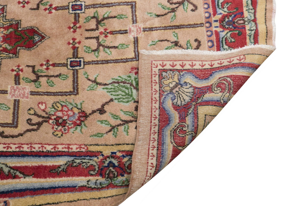 Vintage Rug 5'5" x 8'6" feet 165 x 260 cm