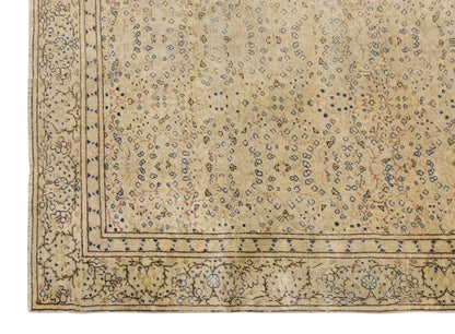 Vintage Rug 6" x 9" feet 184 x 272 cm