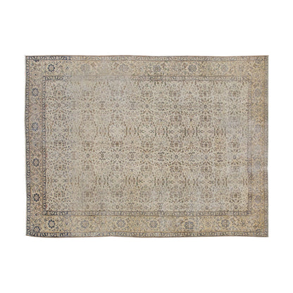Vintage Rug 6'5" x 9'5" feet 195 x 287 cm