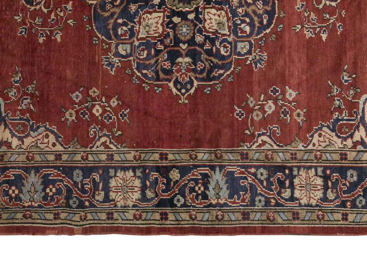 Vintage Rug 6'7" x 8'6" feet 200 x 260 cm