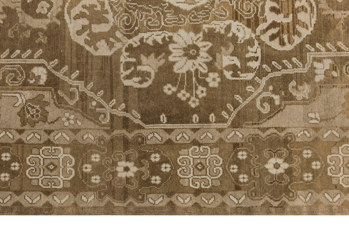 Vintage Rug 7'9" x 10'6" feet 237 x 320 cm