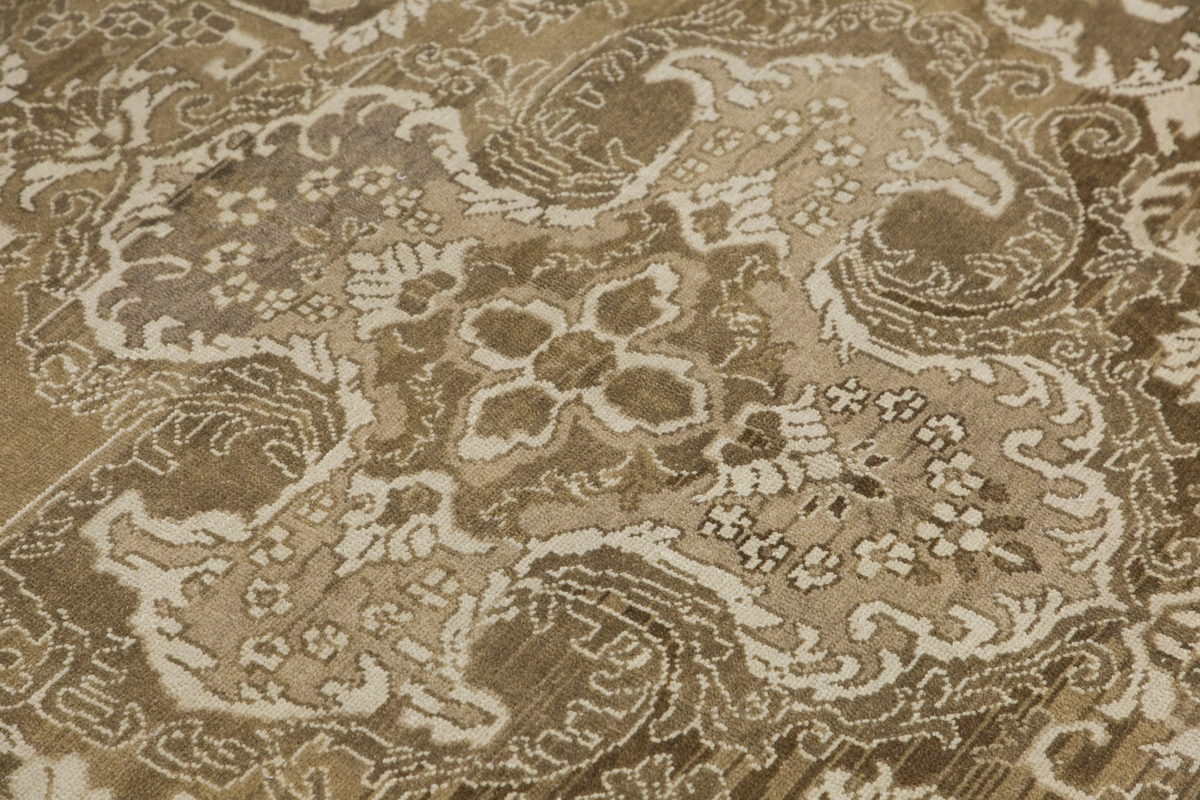 Vintage Rug 7'9" x 10'6" feet 237 x 320 cm