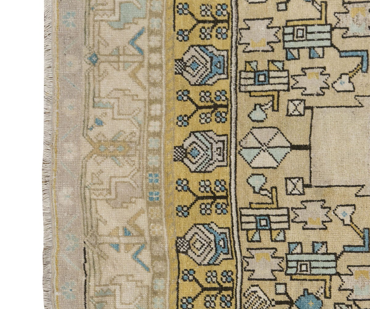Vintage Rug,Turkish Rug, 4 x 8'7 feet / 124 x 262 cm
